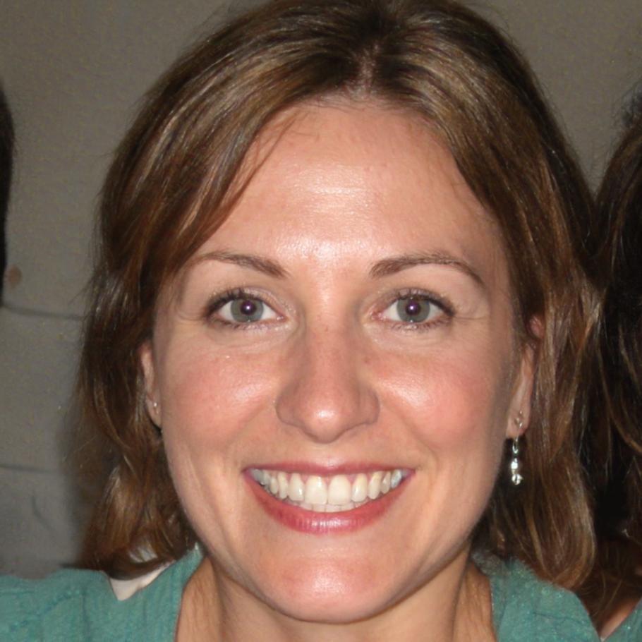 Mihaela Vasilescu, consultant fiscal principal raluqinethas